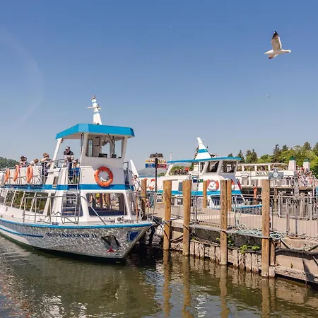 Owd Peg's, Traditional Cottage-bowness Centre 別荘 ボウネス＝オン＝ウィンダミア