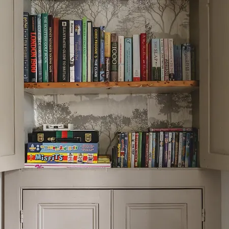 Holiday home Owd Peg's, Traditional Cottage-bowness Centre