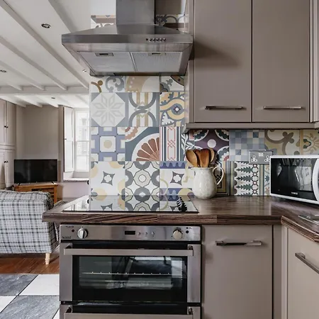 Owd Peg's, Traditional Cottage-bowness Centre Holiday home Bowness-on-Windermere