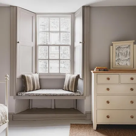 Owd Peg's, Traditional Cottage-bowness Centre ボウネス＝オン＝ウィンダミア