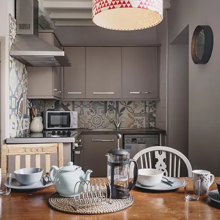 Owd Peg's, Traditional Cottage-bowness Centre * Bowness-on-Windermere