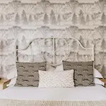 Owd Peg's, Traditional Cottage-bowness Centre *